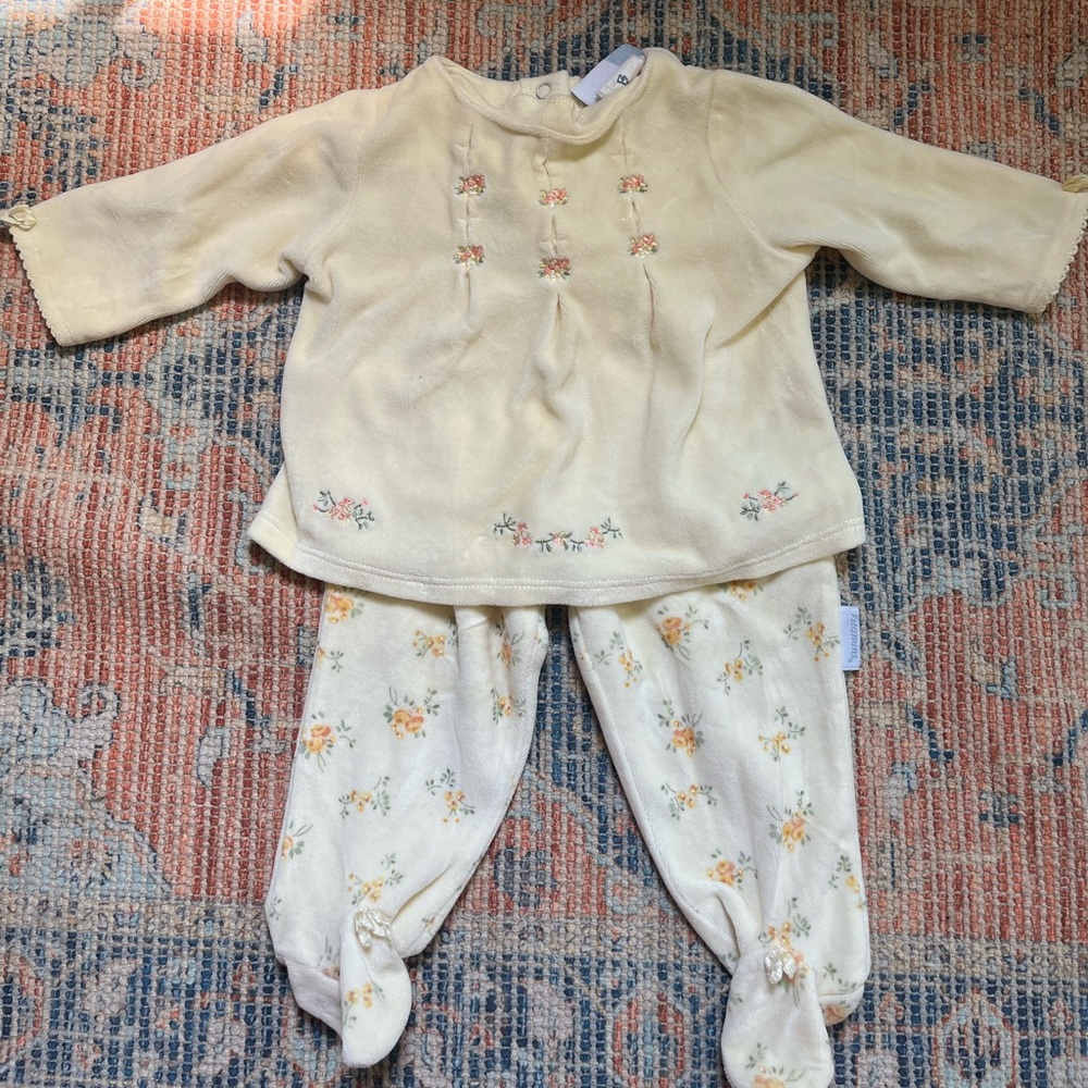 vintage baby outfit!